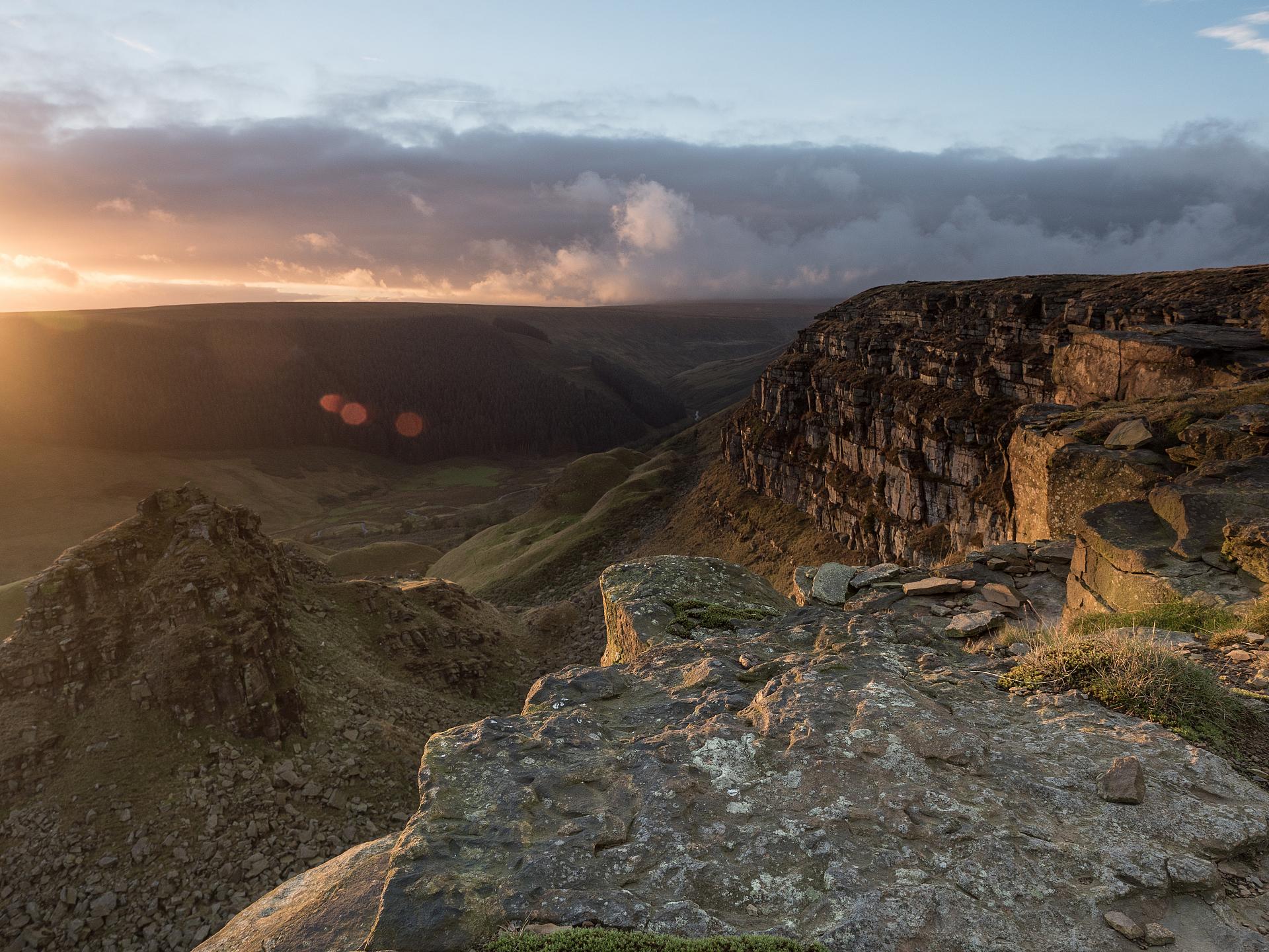 Alport Castles