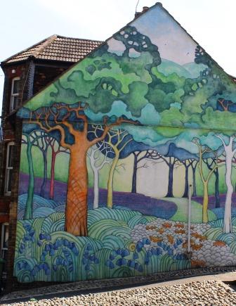 Mural painted on Bradstone Road