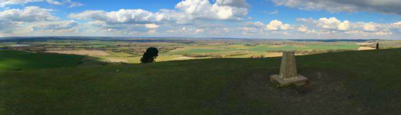 View from the top of Ivinghoe Beacon © Manon Burbidge
