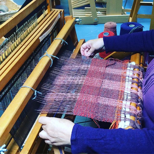 weaving at Farfield